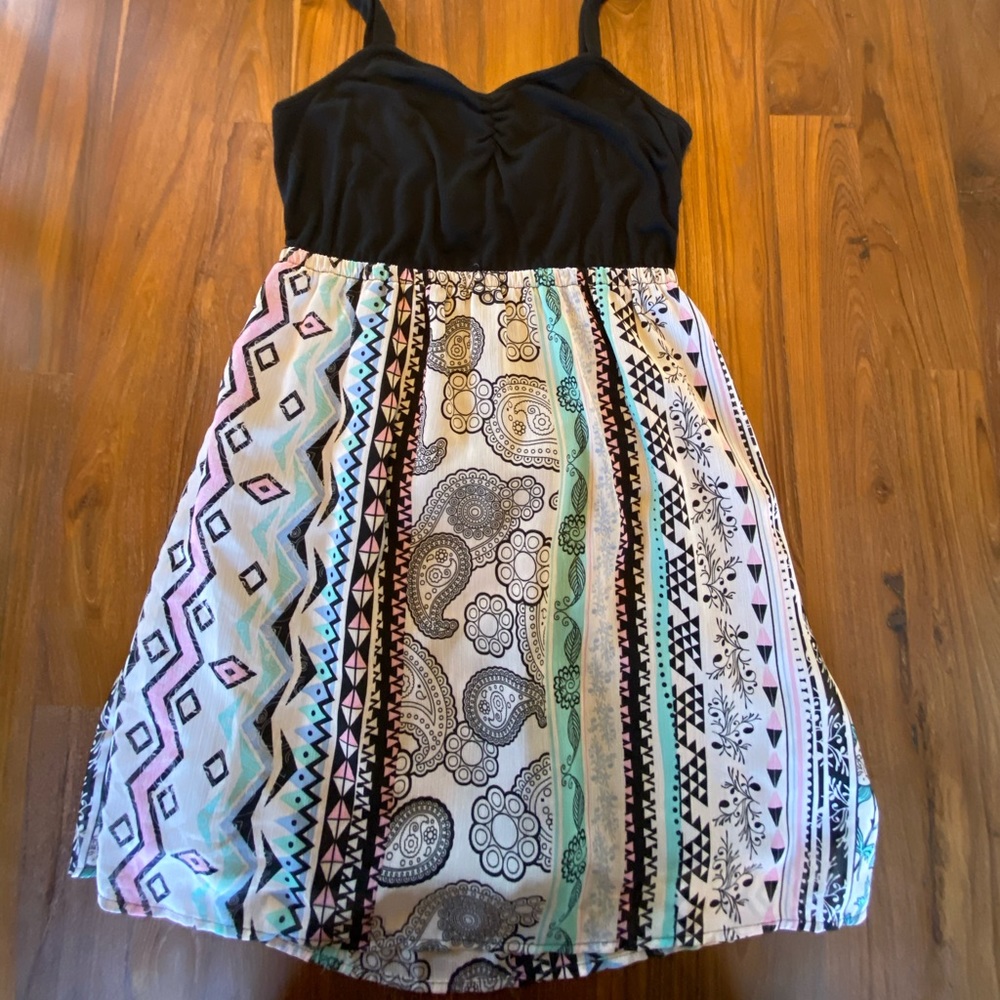Sound & Matter Aztec Print Short Dress Size Med.